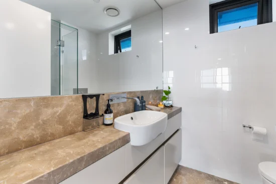 6301/4 The Esplanade, Surfers Paradise, Qld 4217-Image