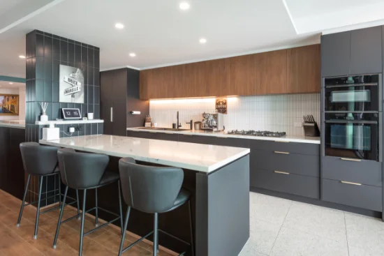 6303 Ephraim Island Parade, Paradise Point, Qld 4216-Image