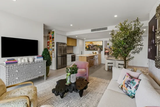 64/25 Woodroffe Avenue, Main Beach, Qld 4217-Image