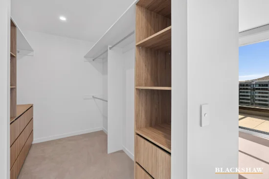 64/62 Constitution Avenue, Parkes, ACT 2600-Image