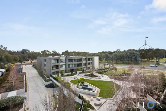 64/7 State Circle, Forrest, ACT 2603