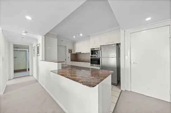 68/1-9 Hughes Avenue, Main Beach, Qld 4217-Image