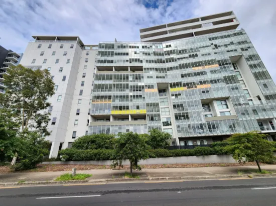 68/1 Browne Parade, Warwick Farm, NSW 2170