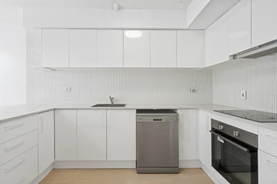 7/28-32 Woodroffe Avenue, Main Beach, Qld 4217-Image