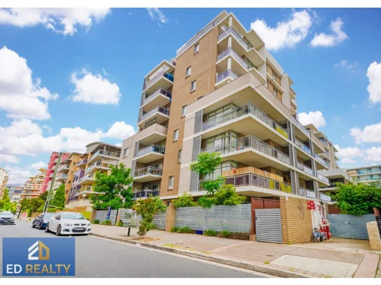 7/3-5 Browne Pde, Warwick Farm, NSW 2170