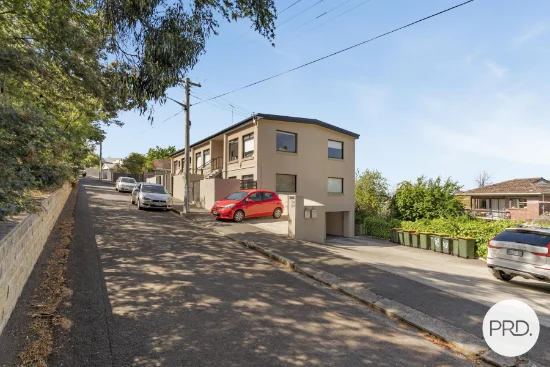 7/3 Norfolk Crescent, Sandy Bay, Tas 7005