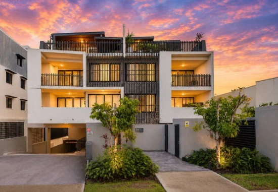 7/35 Clarence Road, Indooroopilly, Qld 4068