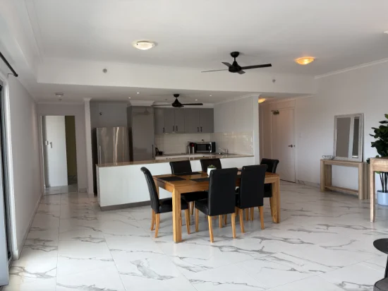 7/96 Woods street, Darwin City, NT 0800 - For Rent