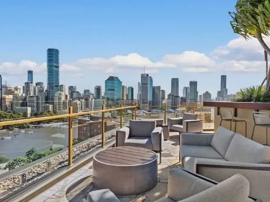 701/25 Shafston Avenue, Kangaroo Point QLD 4169-Image