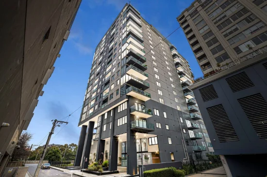 704/83 Queens Road, Melbourne, Vic 3004