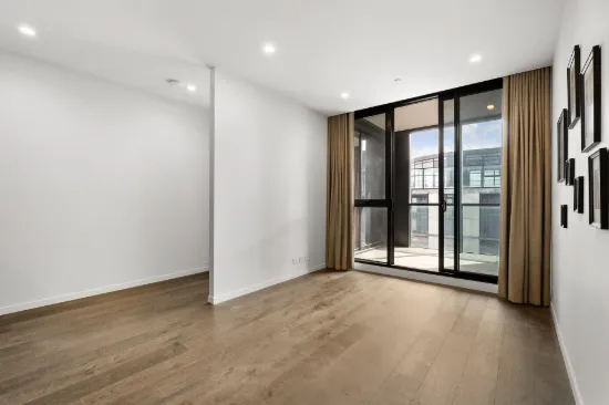 707/112 Adderley Street, West Melbourne, Vic 3003