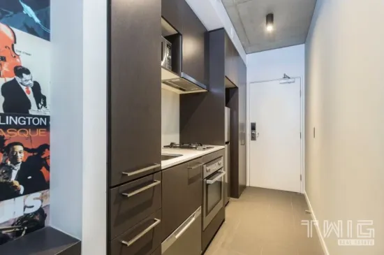 707/17 Singers Lane, Melbourne, Vic 3000