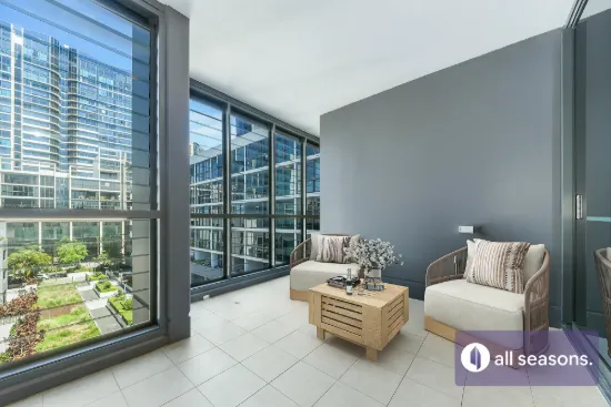 709/53 Hill Road, Wentworth Point, NSW 2127