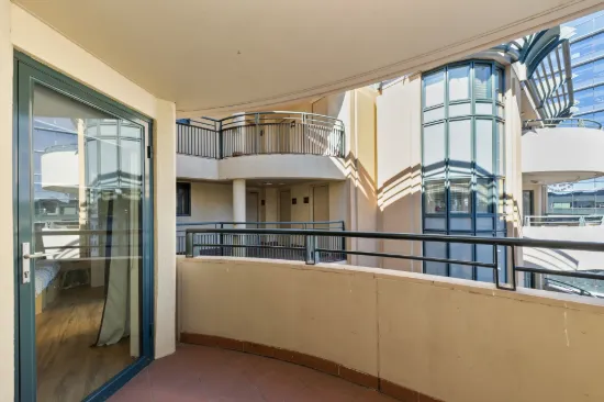 709/74-76 Northbourne Avenue, Braddon, ACT 2612-Image