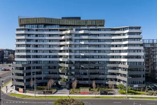 711/600 Doncaster Road, Doncaster, Vic 3108