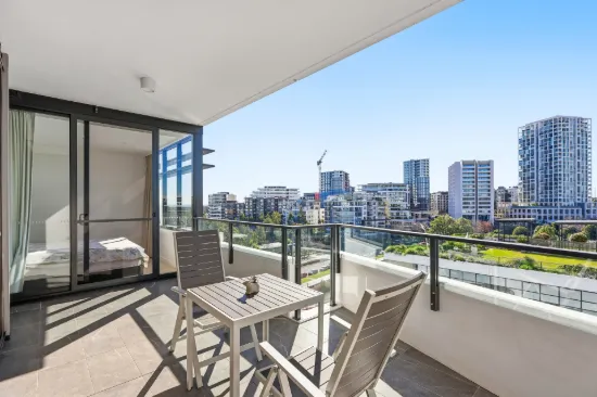 712/11 Solent Circuit, Norwest, NSW 2153