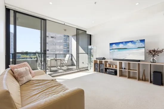 712/11 Solent Circuit, Norwest, NSW 2153-Image
