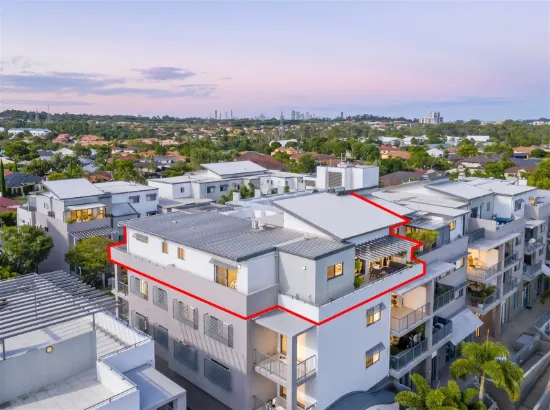 72/2 Acacia court, Robina, Qld 4226