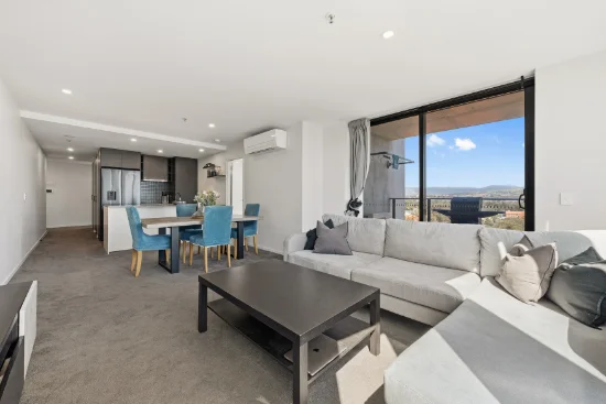 736/335 Anketell Street, Greenway, ACT 2900