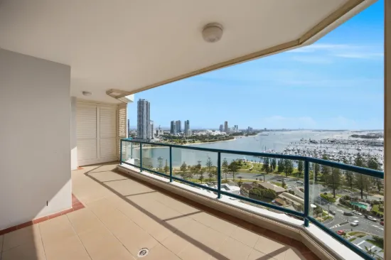 75/22 Montgomery Avenue, Main Beach, Qld 4217