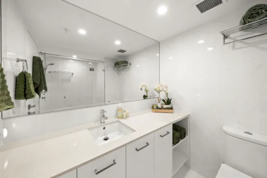 79/21 Bayview Street, Runaway Bay, Qld 4216-Image