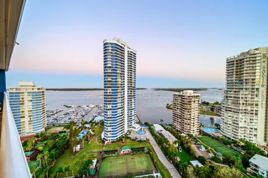 79/21 Bayview Street, Runaway Bay, Qld 4216-Image