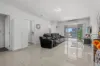 8/12 Drayton Terrace, Wynnum, Qld 4178-Image