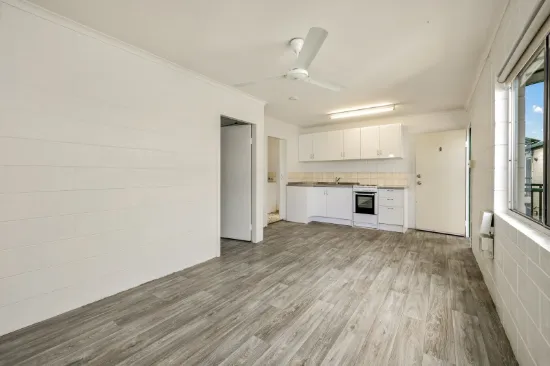 8/122 Aumuller Street, Bungalow, Qld 4870