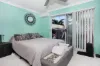 8/125 Frank Street, Labrador, Qld 4215-Image
