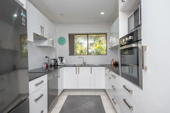 8/14 Selwyn Street, Merewether NSW 2291-Image
