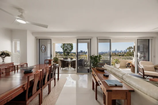 8/200 Swann Road, Taringa, Qld 4068-Image