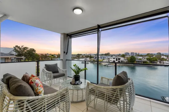 8/22 Back Street, Biggera Waters, Qld 4216