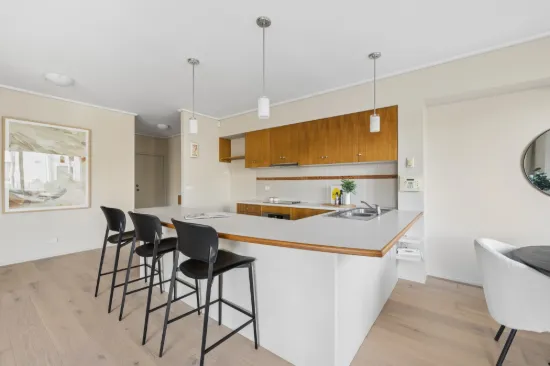8/23 Queens Road, Melbourne, Vic 3004-Image