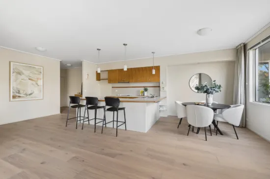 8/23 Queens Road, Melbourne, Vic 3004-Image