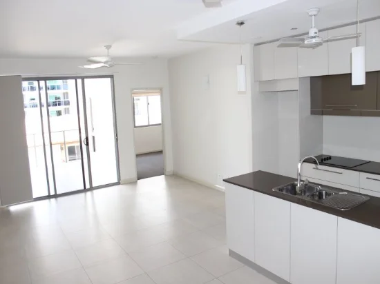 8/3 Manton Streeet, Darwin City, NT 0800