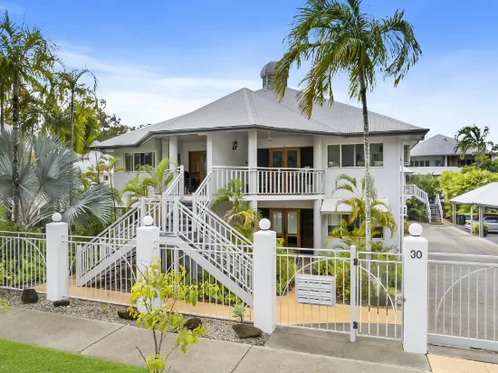 8/30 Oliva St, Palm Cove, Qld 4879 - For Rent
