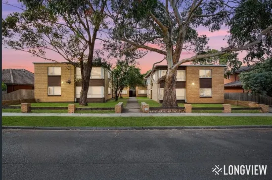 8/4-6 Manatunga Street, Clayton, Vic 3168