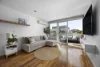 8/4 Small Street, Hampton, Vic 3188