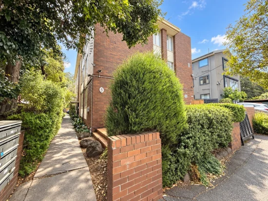 8/5 Barnsbury Road, South Yarra, Vic 3141
