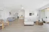 8/67 Broadbeach Boulevard, Broadbeach, Qld 4218-Image