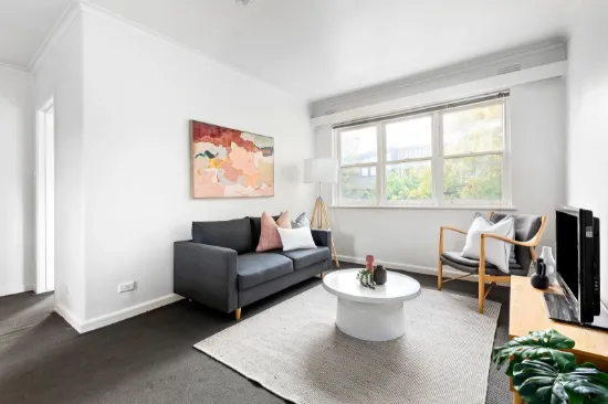 8/80 Burke Road, Malvern East, Vic 3145