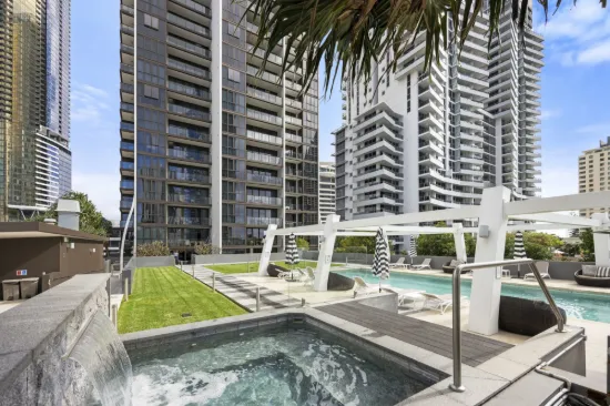 801/2663 Gold Coast Highway, Broadbeach, Qld 4218
