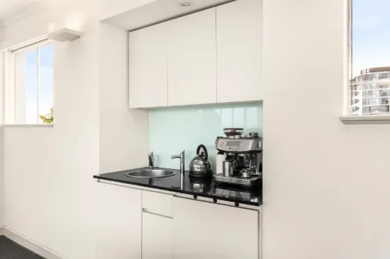 801/34 Queens Road, Melbourne, Vic 3004-Image