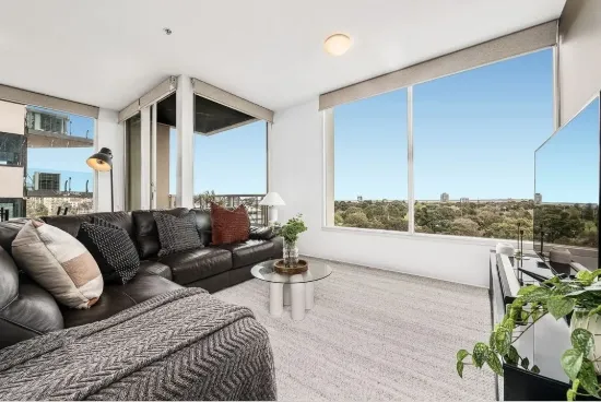 804/82 Queens Rd, Melbourne, Vic 3004