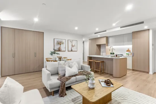 805/146  Surf Parade, Broadbeach, Qld 4218