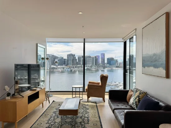 805/915 - 941 Collins St, Docklands, Vic 3008 - For Rent