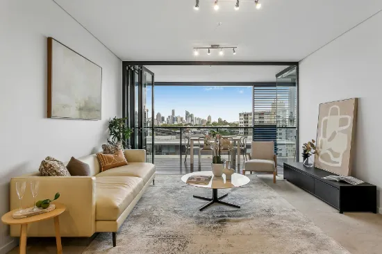 806/1 Sterling Circuit, Camperdown, NSW 2050