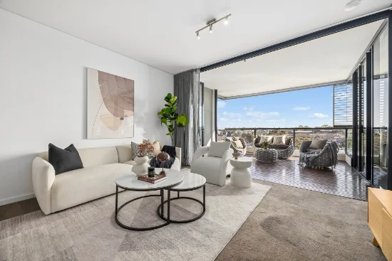 807/5  Sterling Circuit, Camperdown, NSW 2050