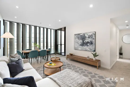 807/70 Queens Road, Melbourne, Vic 3004