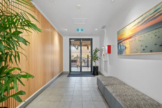 81/24 Kent St, Rockingham, WA 6168-Image